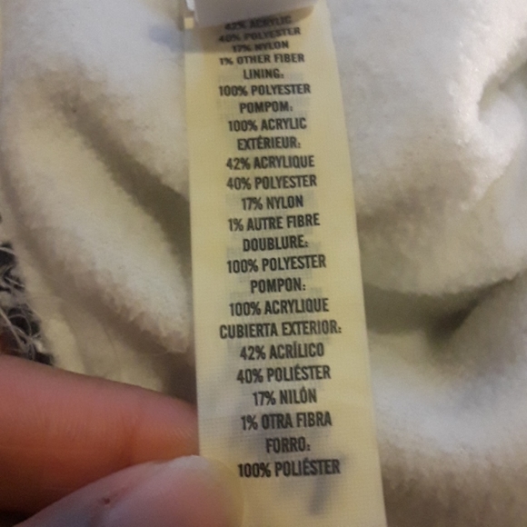 Child Place bold heart, rainbow, and star hat - Picture 5 of 9